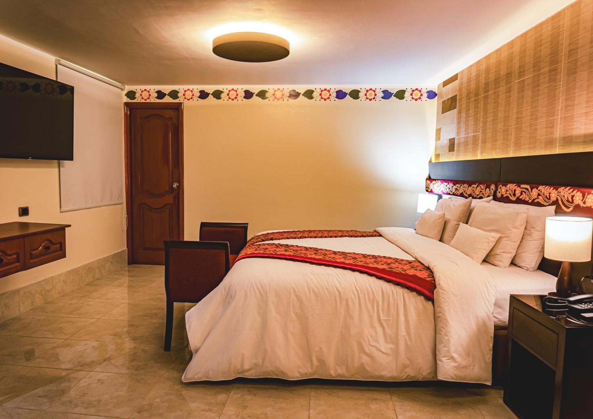 Altipacha Ayacucho Hotel エクステリア 写真