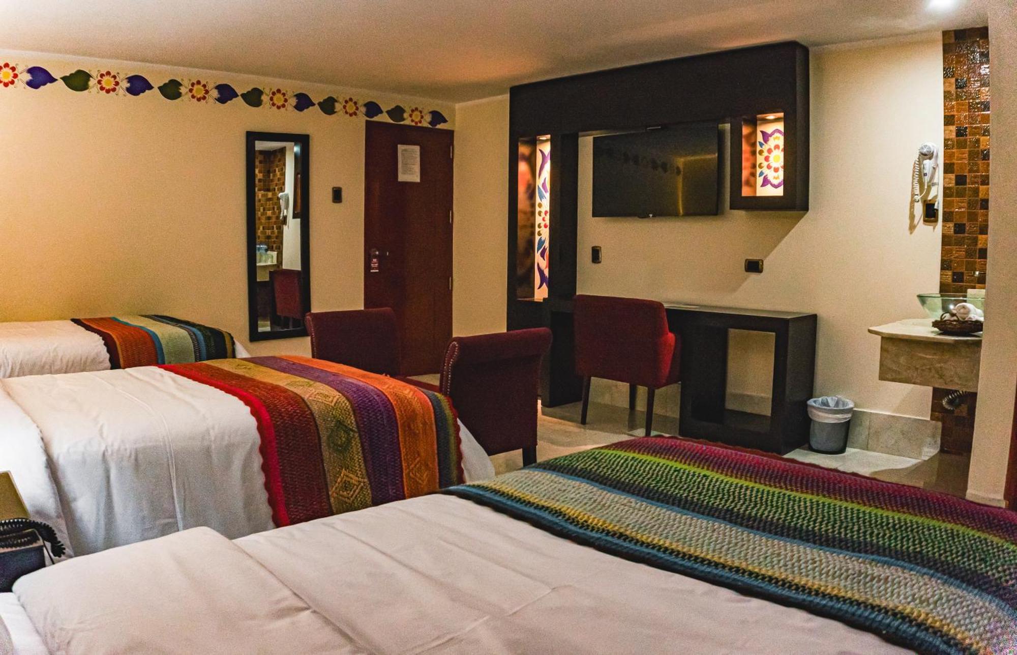 Altipacha Ayacucho Hotel エクステリア 写真